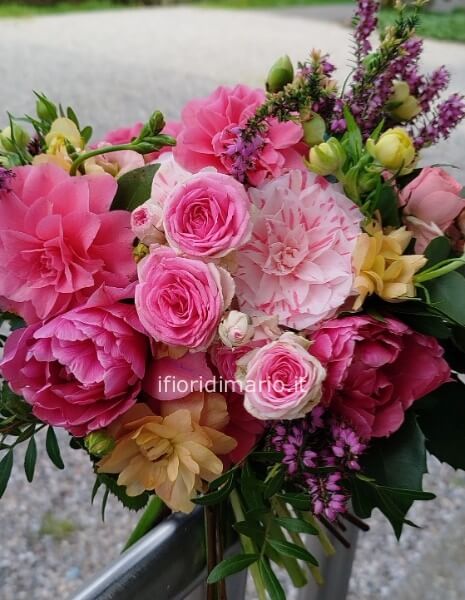 bouquet tonalità rosa-lilla-